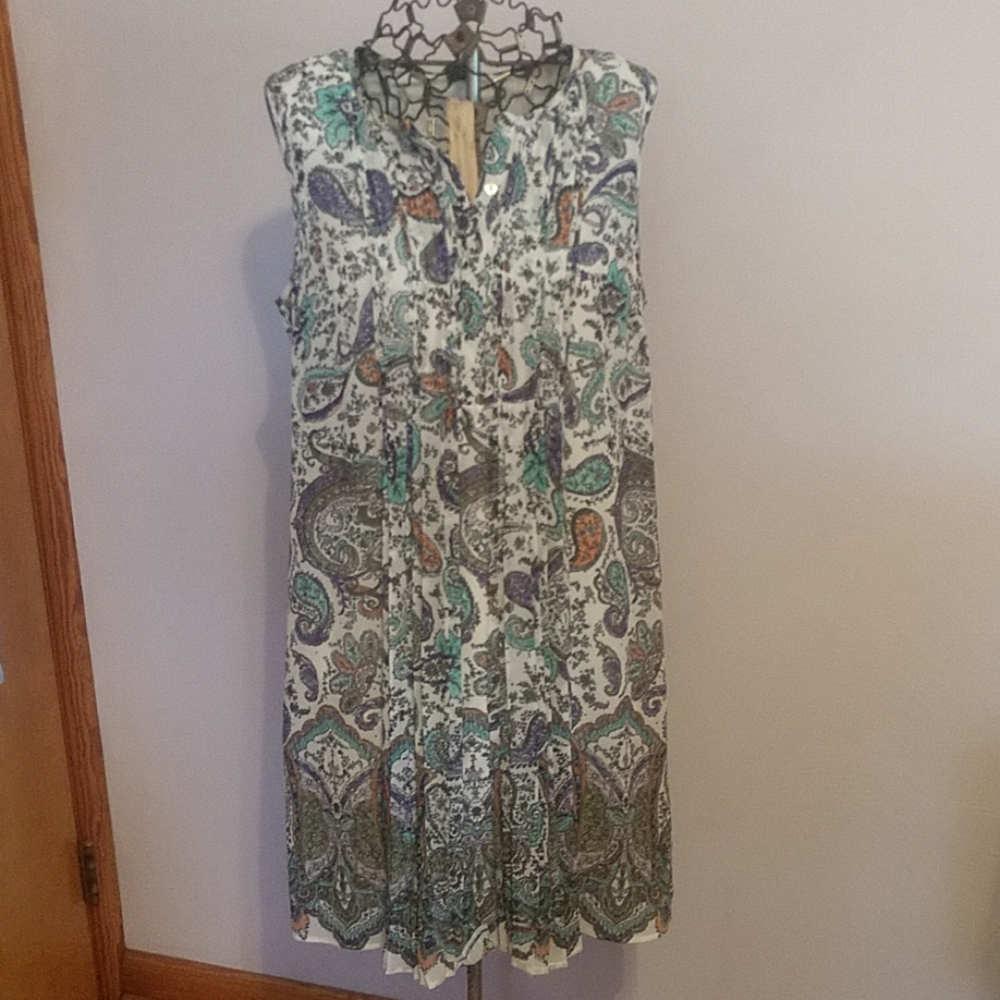 DR2 shift dress